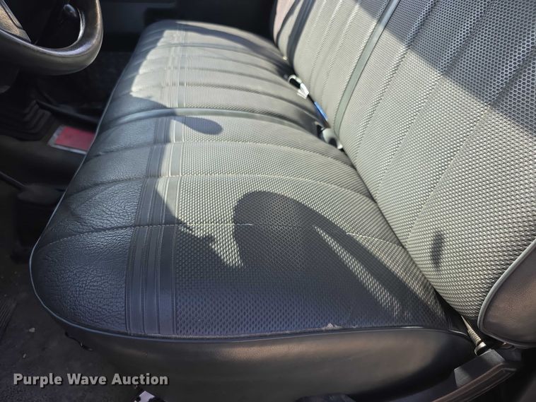 image for item FI0531 1991 Ford F350 Custom rescue vehicle