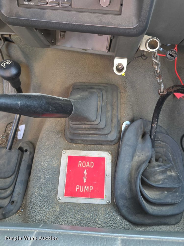 image for item FI0531 1991 Ford F350 Custom rescue vehicle