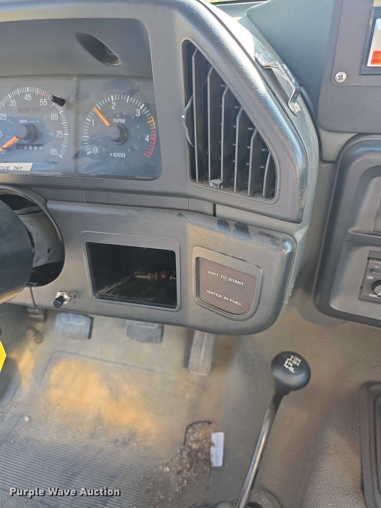 image for item FI0531 1991 Ford F350 Custom rescue vehicle