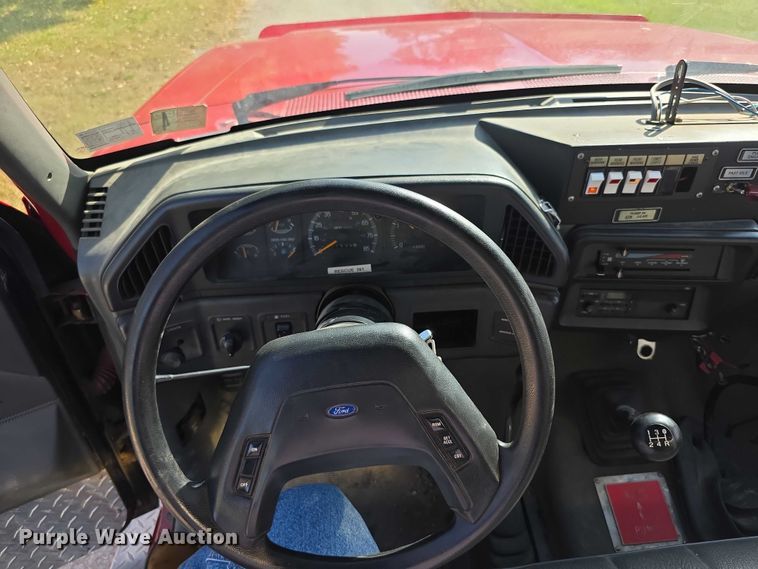 image for item FI0531 1991 Ford F350 Custom rescue vehicle