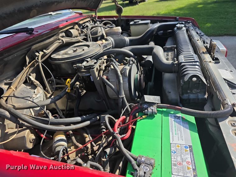 image for item FI0531 1991 Ford F350 Custom rescue vehicle