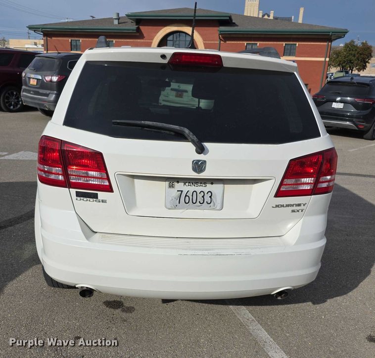 image for item FI0536 2010 Dodge Journey SXT SUV