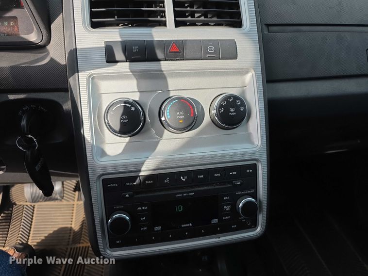 image for item FI0536 2010 Dodge Journey SXT SUV