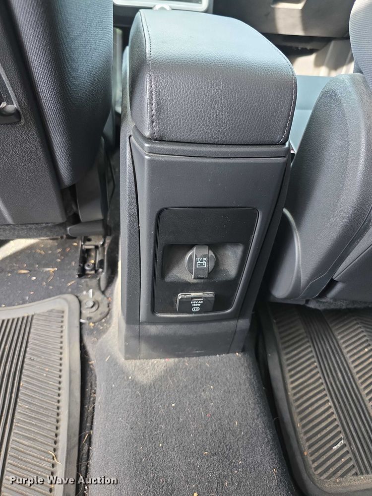 image for item FI0536 2010 Dodge Journey SXT SUV