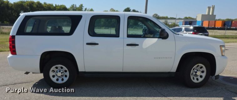 image for item FI0540 2012 Chevrolet Suburban 1500 SUV