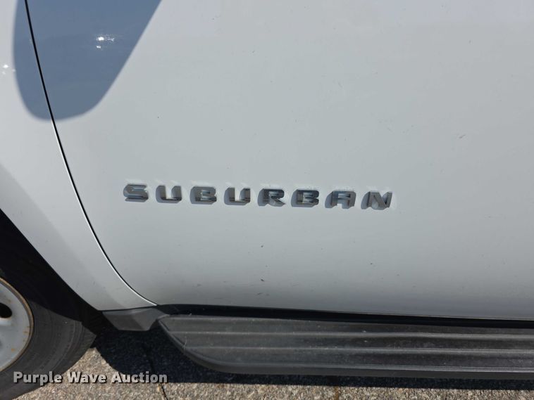 image for item FI0540 2012 Chevrolet Suburban 1500 SUV