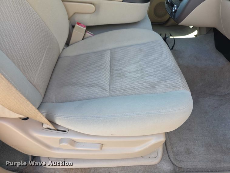 image for item FI0540 2012 Chevrolet Suburban 1500 SUV