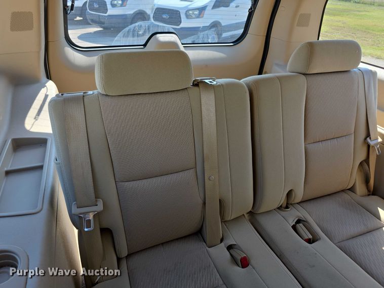 image for item FI0540 2012 Chevrolet Suburban 1500 SUV