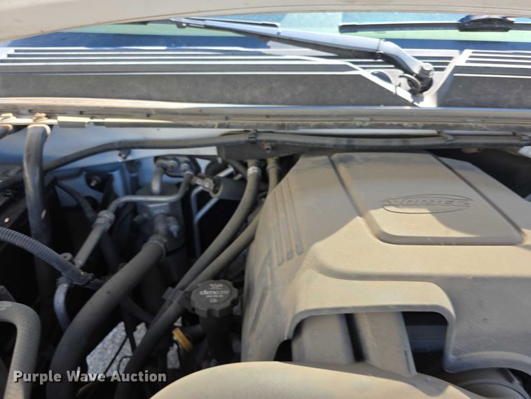 image for item FI0540 2012 Chevrolet Suburban 1500 SUV