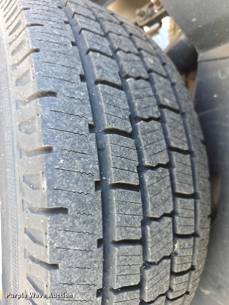 image for item FI0540 2012 Chevrolet Suburban 1500 SUV