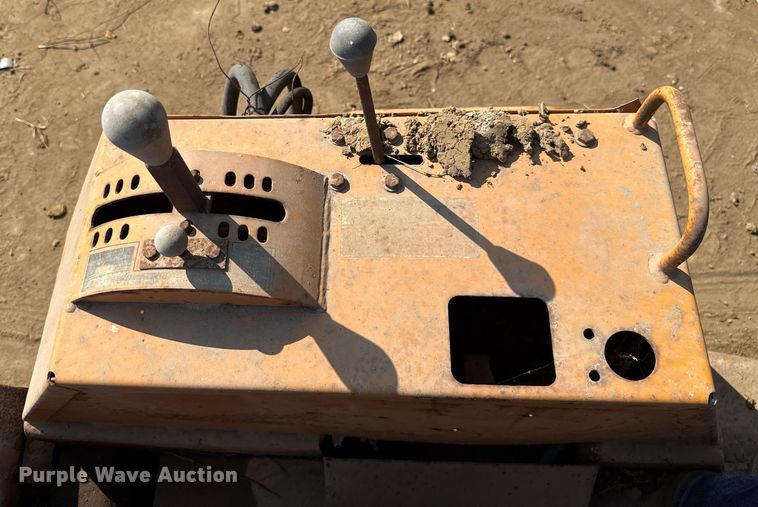image for item GH9319 1979 Case DH4 trencher