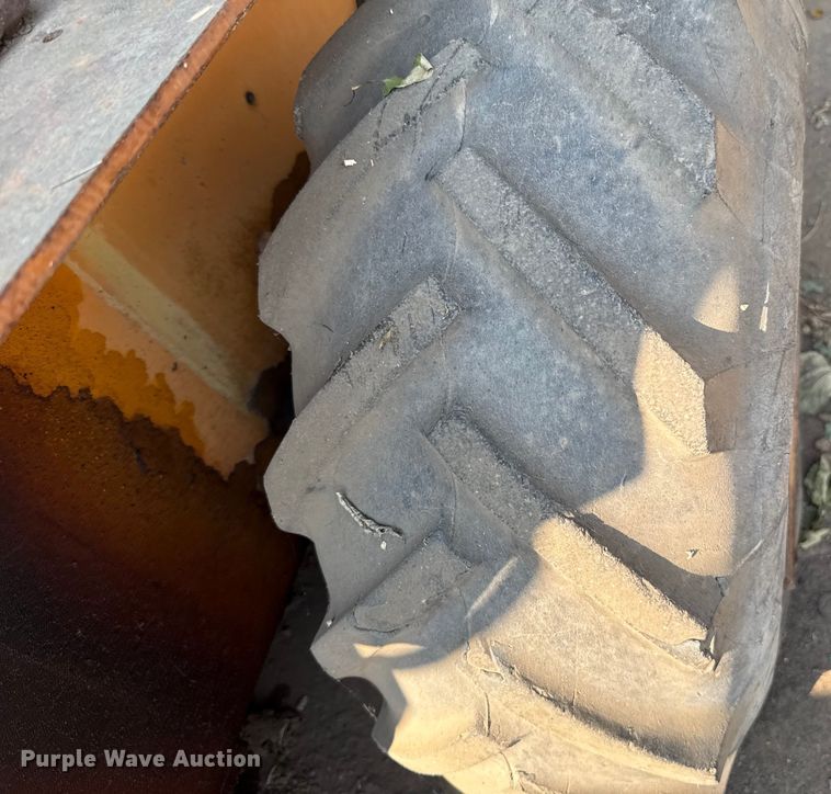 image for item GH9319 1979 Case DH4 trencher