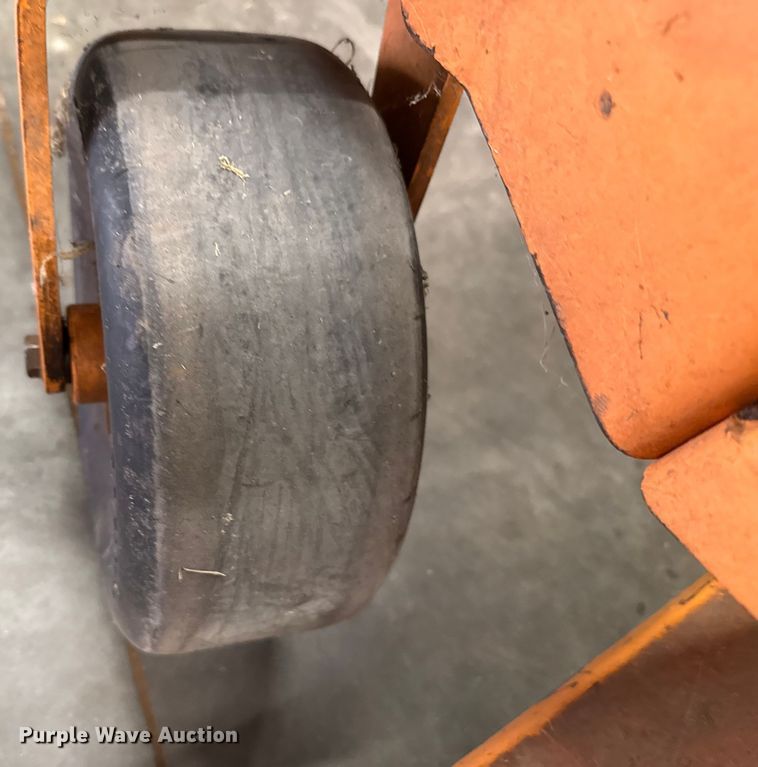 image for item GH9324 Scag STC48V-19KAI ZTR lawn mower