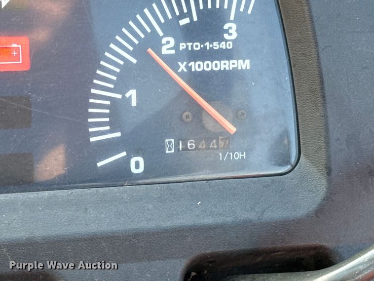 image for item GH9325 Kubota L3000DT MFWD tractor