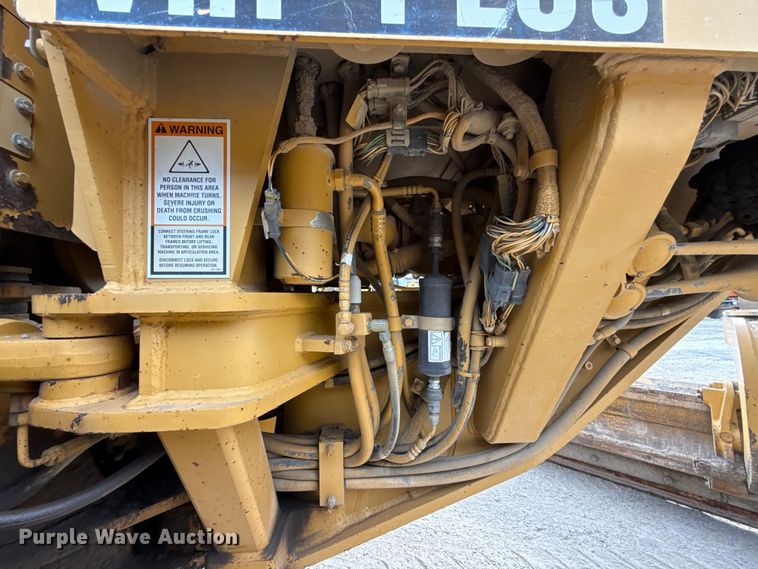image for item GH9401 2006 Caterpillar 140H motor grader