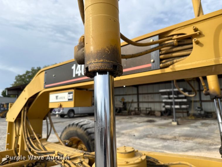 image for item GH9401 2006 Caterpillar 140H motor grader