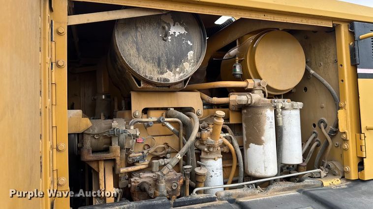 image for item GH9401 2006 Caterpillar 140H motor grader