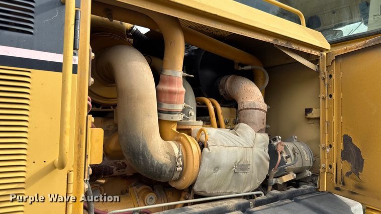 image for item GH9401 2006 Caterpillar 140H motor grader