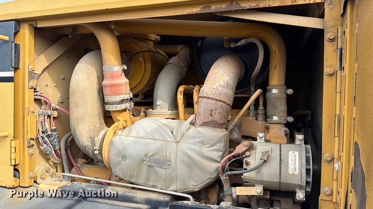 image for item GH9401 2006 Caterpillar 140H motor grader