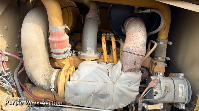 image for item GH9401 2006 Caterpillar 140H motor grader