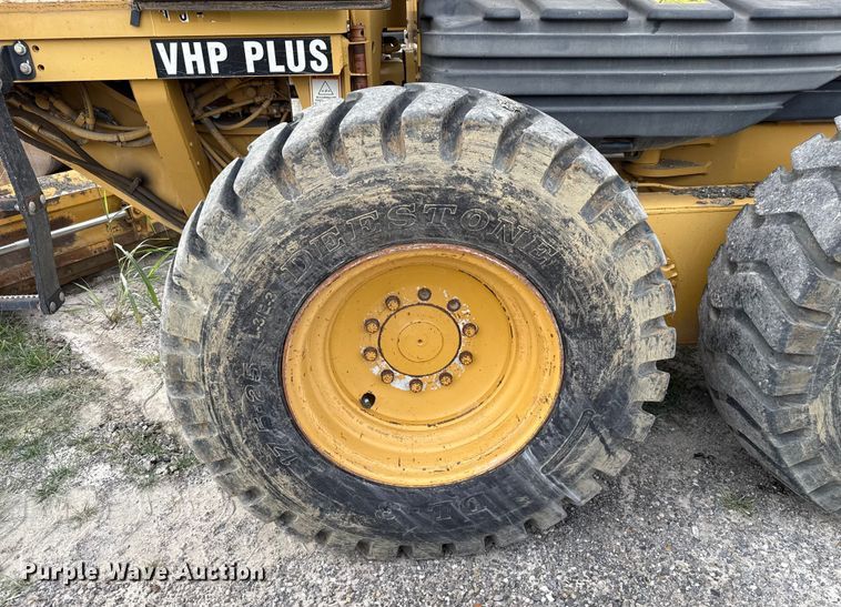 image for item GH9401 2006 Caterpillar 140H motor grader