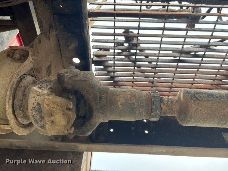 image for item GH9402 1995 International 9200 semi truck