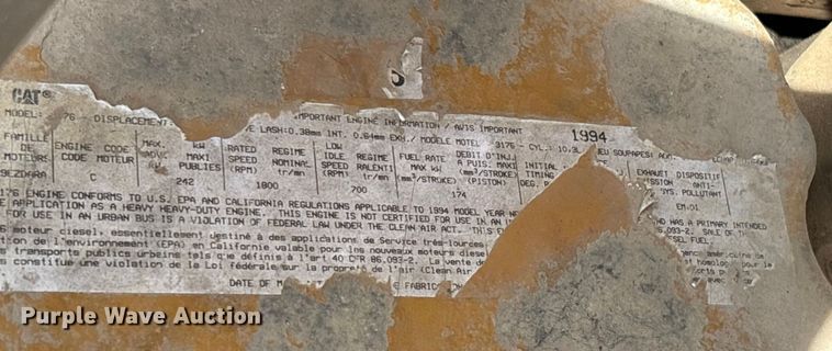 image for item GH9402 1995 International 9200 semi truck