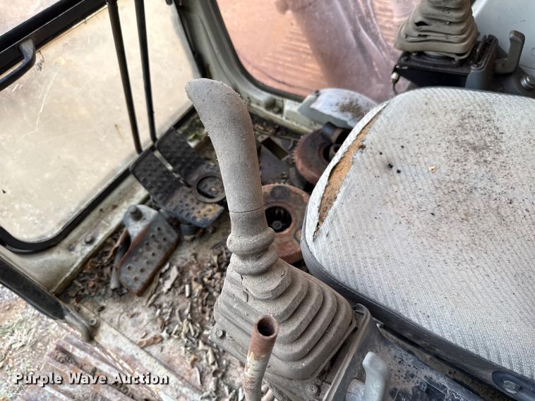 image for item GH9404 Link-Belt 2700 Quantum excavator