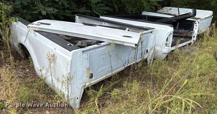 image for item GH9410 (3) pickup beds