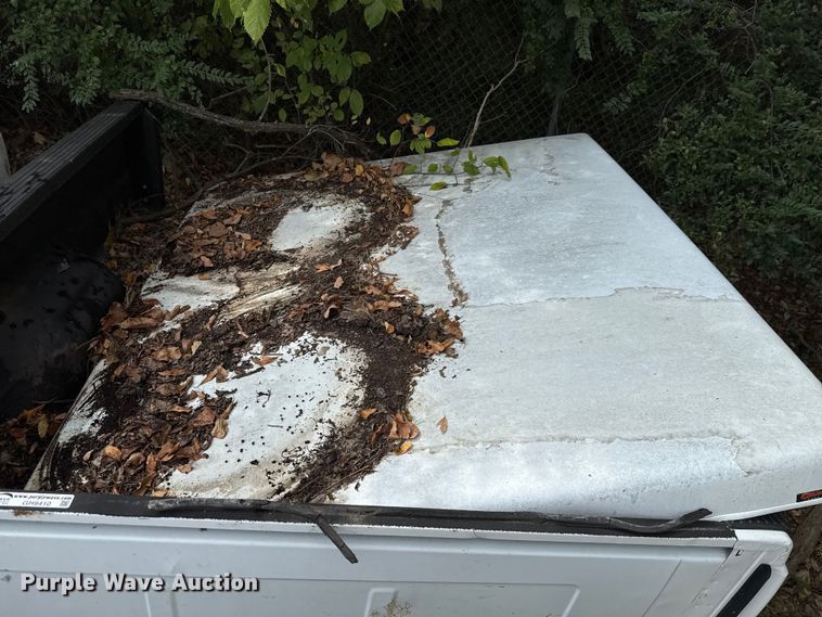 image for item GH9410 (3) pickup beds