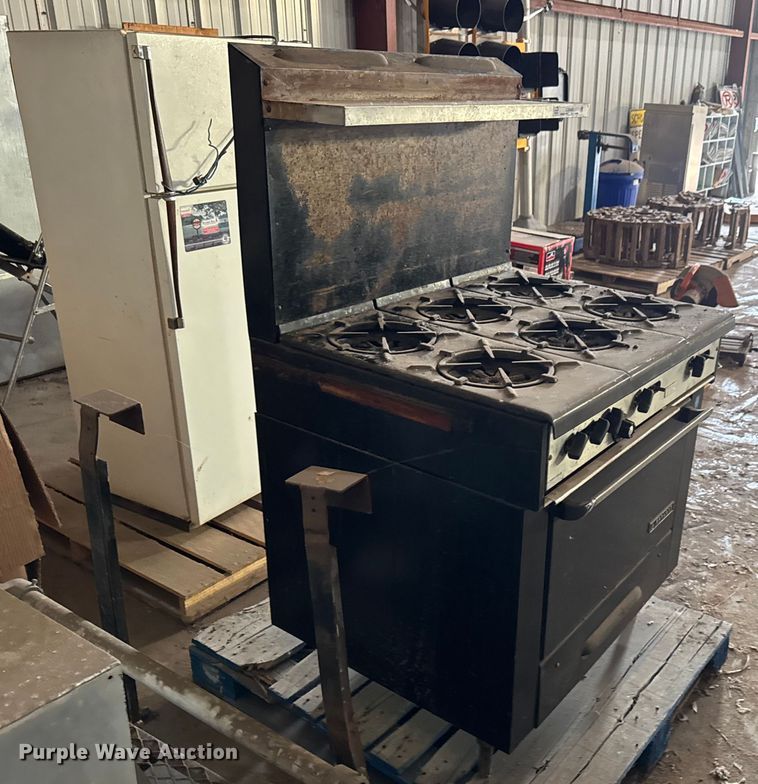 image for item LS9485 Garland stove