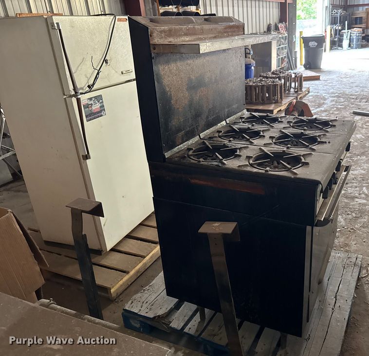 image for item LS9485 Garland stove