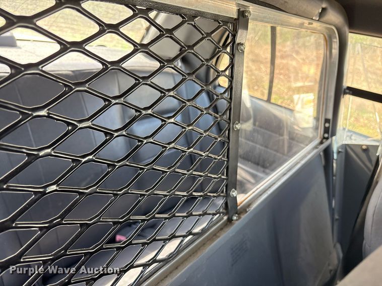 image for item OB9589 2004 Ford Crown Victoria Police Interceptor  