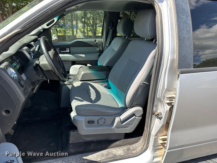 image for item OJ9930 2012 Ford F150 SuperCrew pickup truck