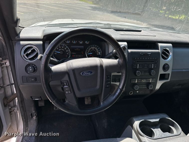 image for item OJ9930 2012 Ford F150 SuperCrew pickup truck