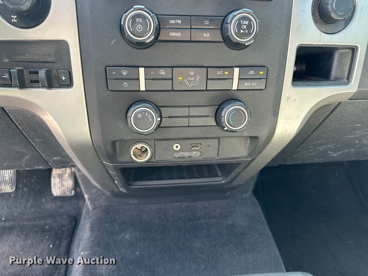 image for item OJ9930 2012 Ford F150 SuperCrew pickup truck