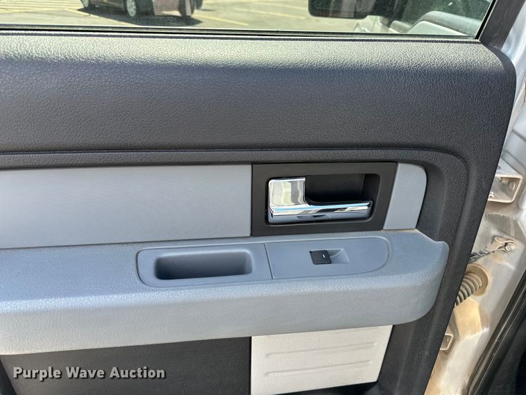 image for item OJ9930 2012 Ford F150 SuperCrew pickup truck