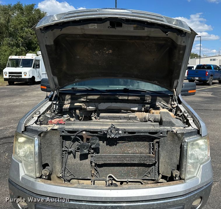 image for item OJ9930 2012 Ford F150 SuperCrew pickup truck