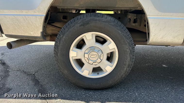 image for item OJ9930 2012 Ford F150 SuperCrew pickup truck