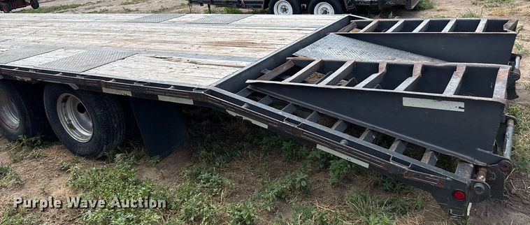 image for item DK6980 2011 Circle M equipment trailer