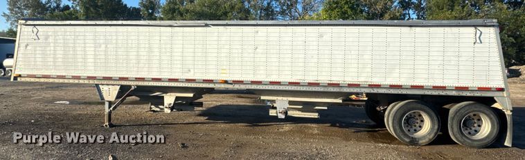 image for item DO2286 1996 Wilson DWH-400C grain trailer