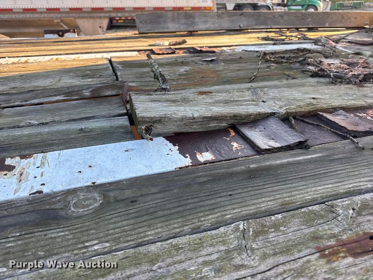 image for item DO2287 1995 Clark CDFBT sprayer trailer