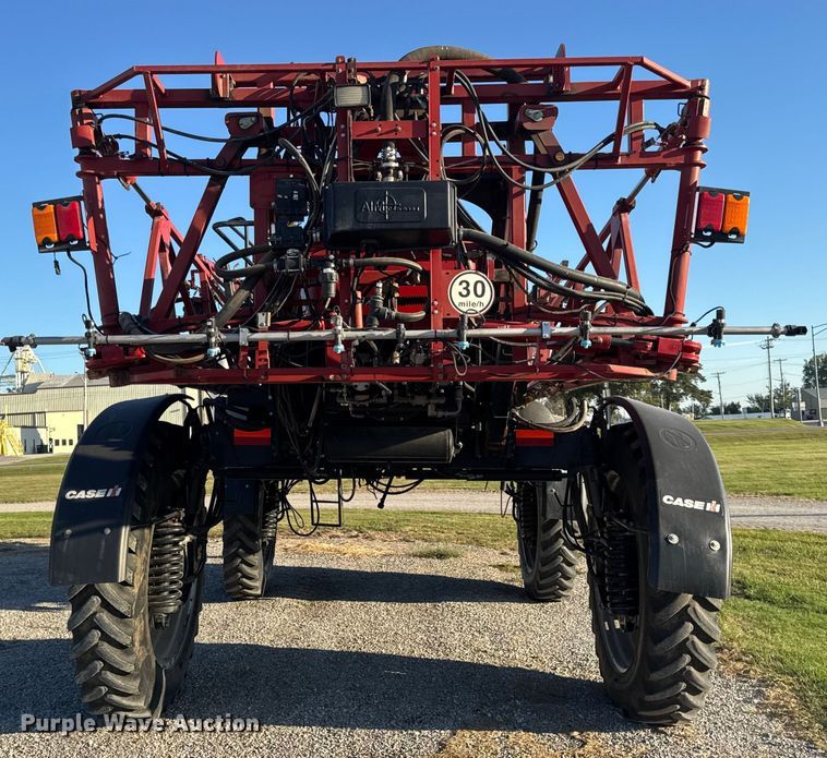image for item DO2302 2013 Case Patriot 3330 sprayer