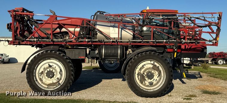 image for item DO2302 2013 Case Patriot 3330 sprayer