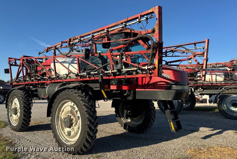 image for item DO2302 2013 Case Patriot 3330 sprayer