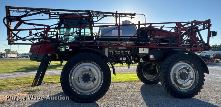 image for item DO2302 2013 Case Patriot 3330 sprayer