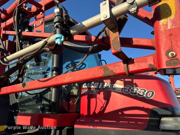 image for item DO2302 2013 Case Patriot 3330 sprayer