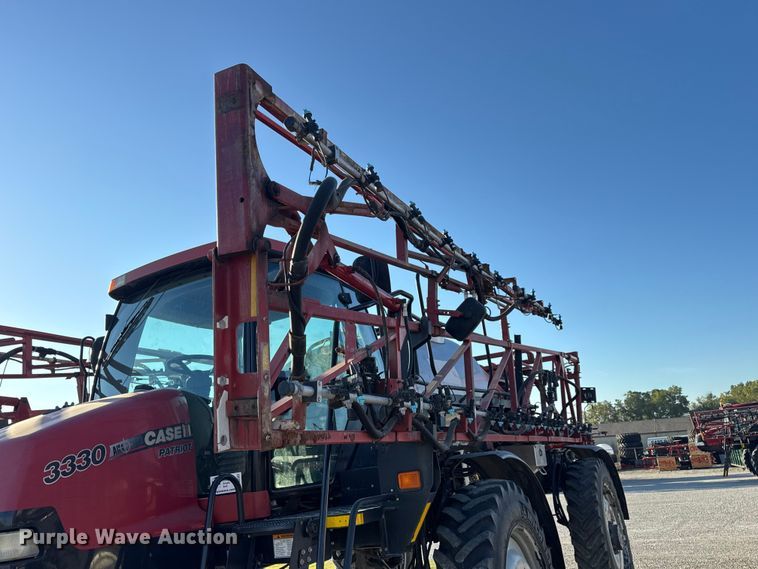 image for item DO2302 2013 Case Patriot 3330 sprayer