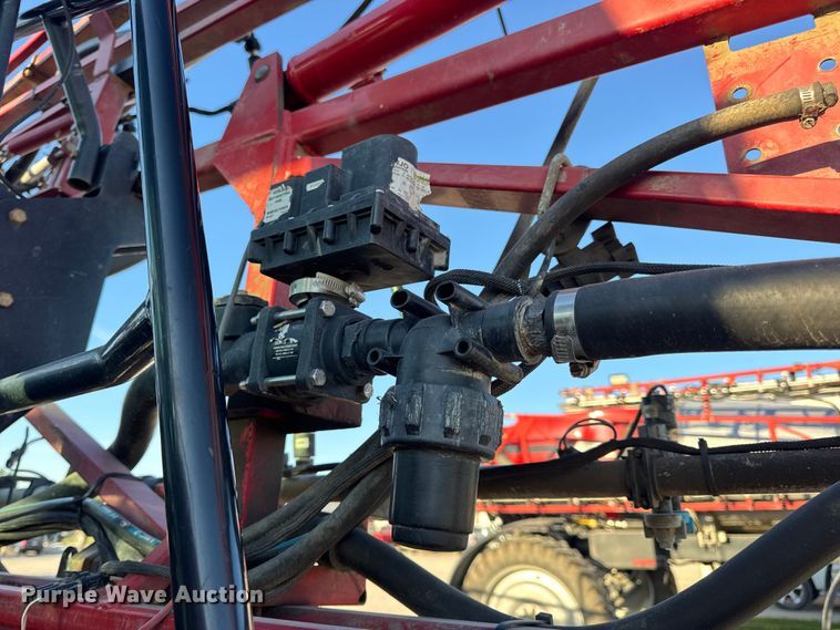 image for item DO2302 2013 Case Patriot 3330 sprayer