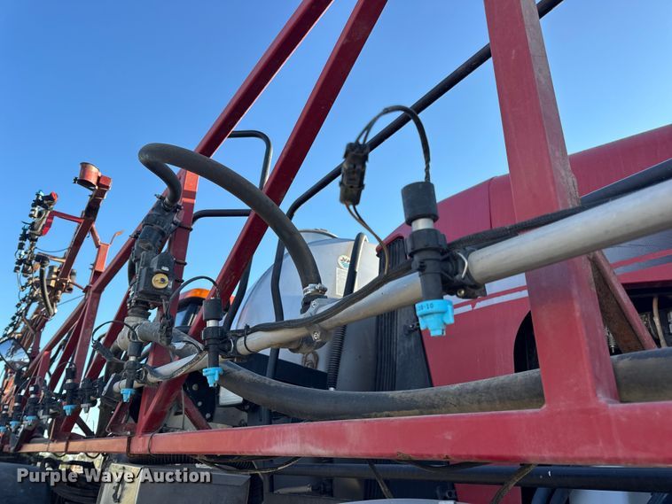 image for item DO2302 2013 Case Patriot 3330 sprayer